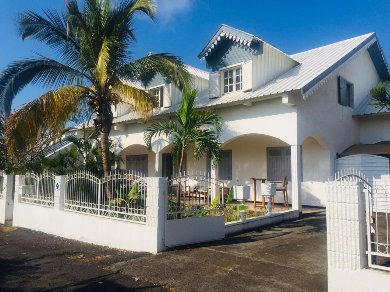 Le Caillou Blanc Bed & Breakfast Saint-Paul ภายนอก รูปภาพ
